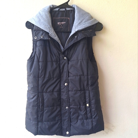 Arizona Jean Co. Black Full Zip Hodded Women's Vest Size M NWOT - Picture 3 of 9